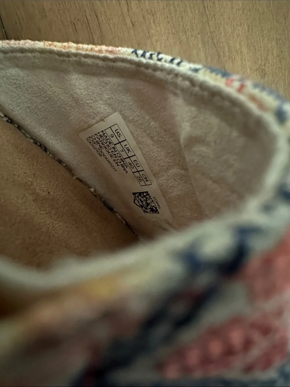 TOMS Katalina Geo Embroidered Espadrilles Flats, Size 9